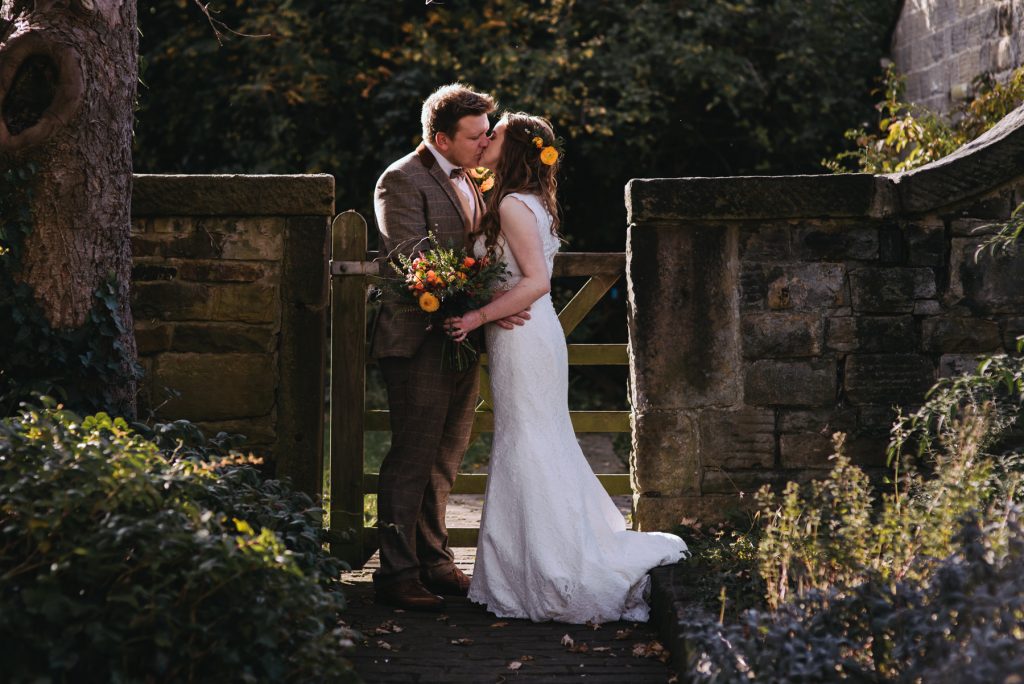 Emily and Lee's wedding is the first wedding I've captured at Woodlane Countryside Centre in Sheffield.