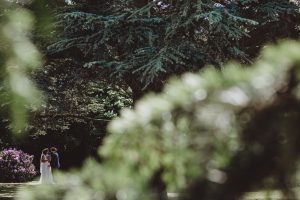 outdoor-wedding-portraits-leicester