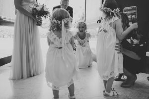 bride-flowergirls-destination-wedding-italy